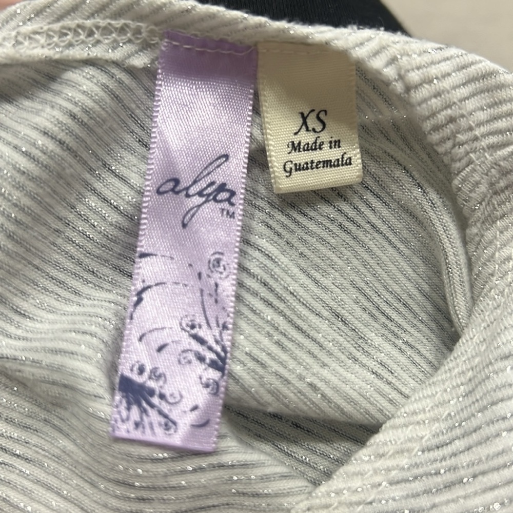 Alya tee-shirt - Picture 5 of 5